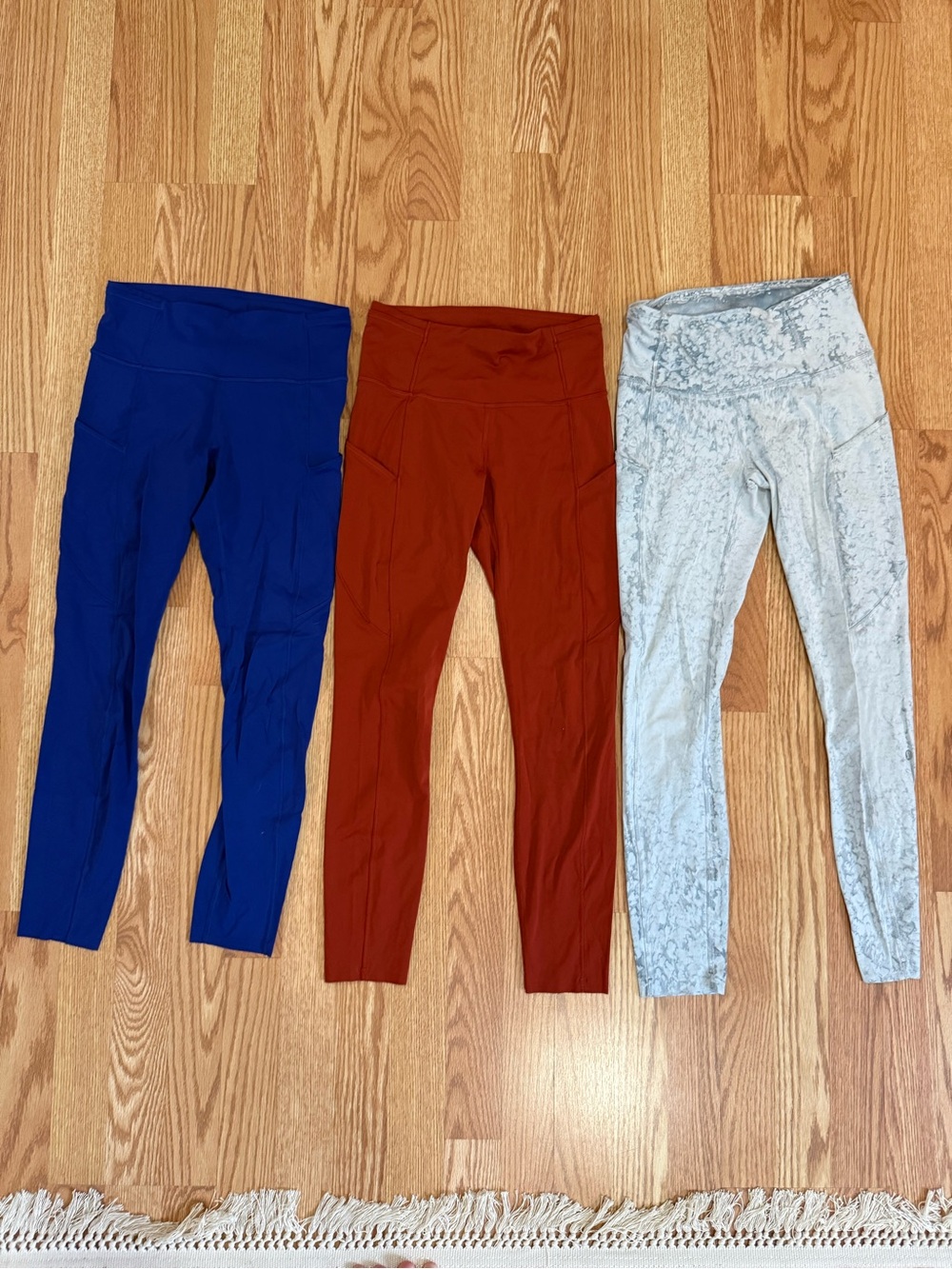 Lulu BUNDLE: Fast & Free Leggings (sz 4)